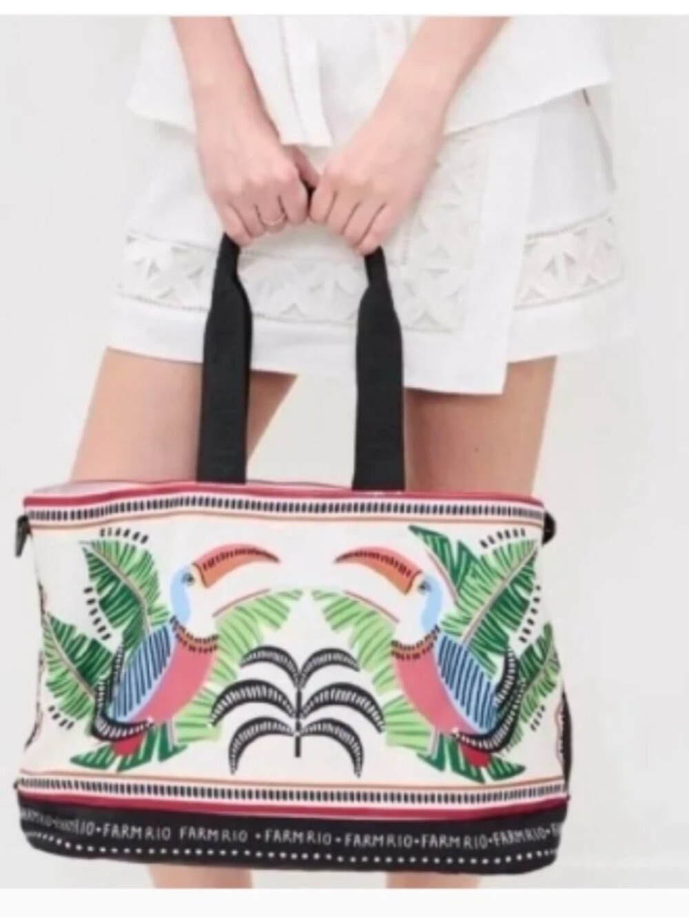 FARM Rio x Anthropologie White Tropical Toucan w/Foliage Destiny Tote, NWT - Picture 6 of 7
